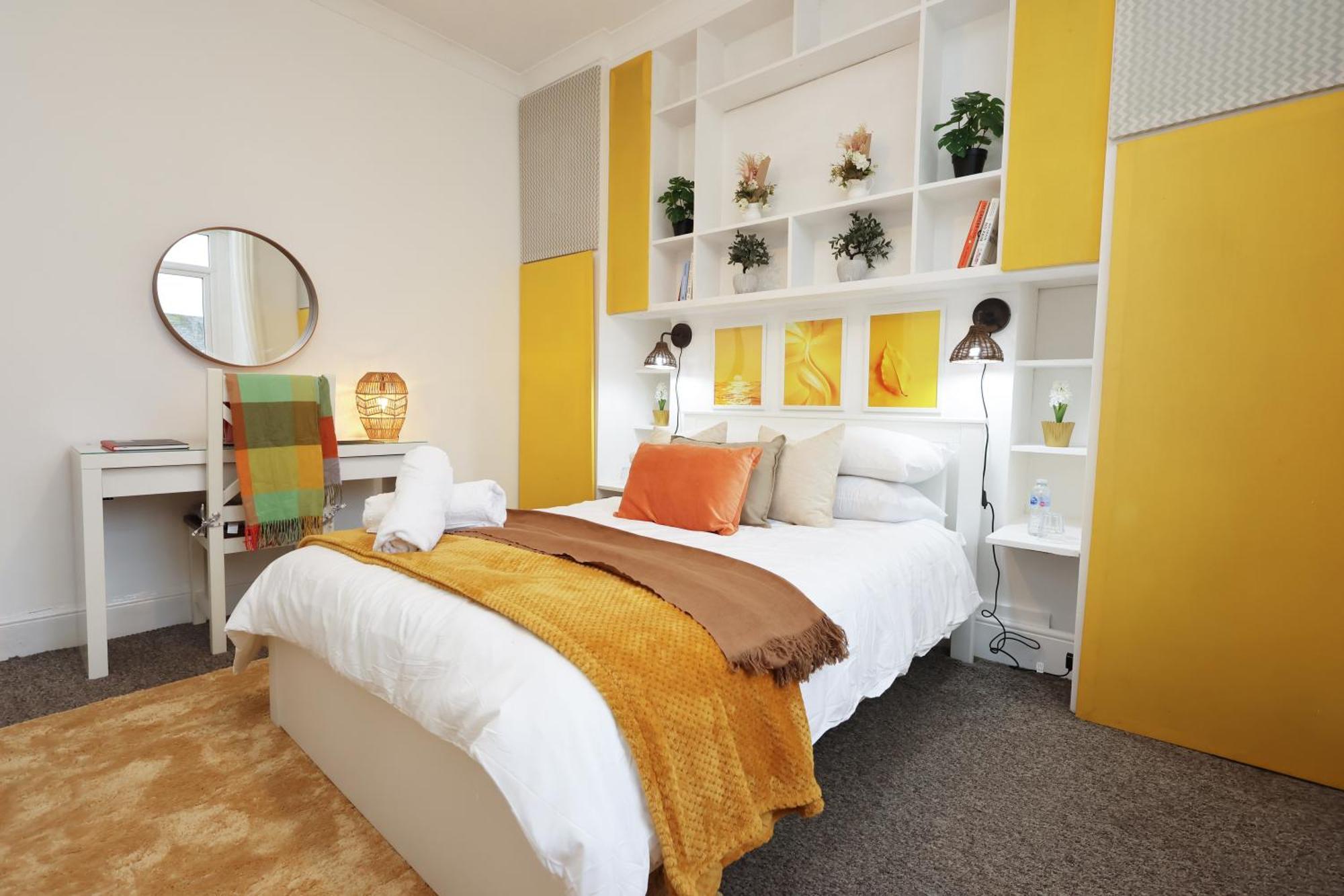 Cardiff City Guesthouse, Central Rooms, Fast Wi-Fi, On-Street Parking Exterior photo